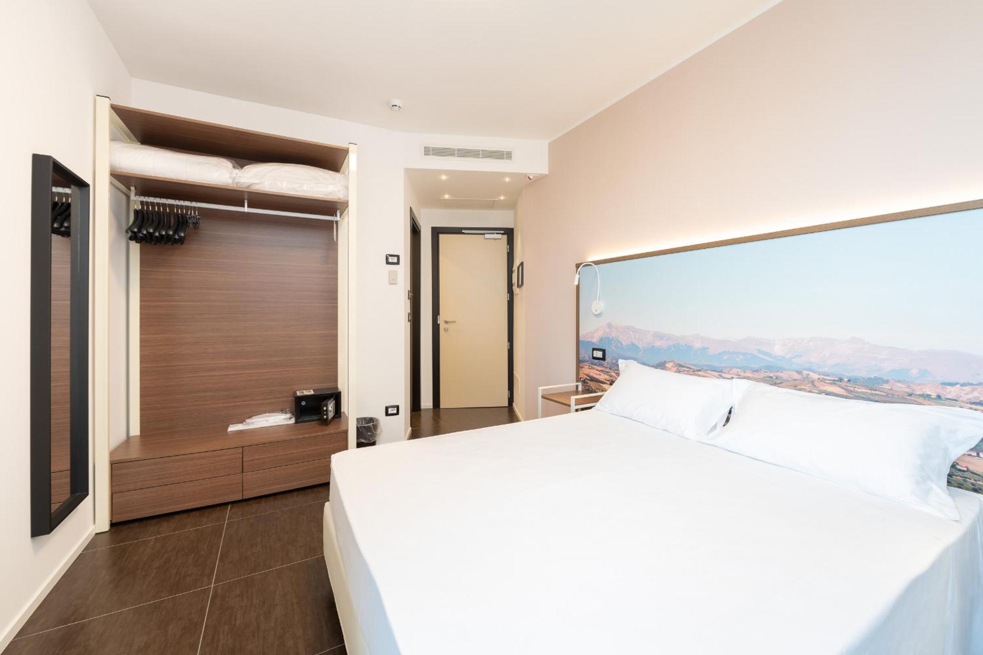גרוטמארה Hotel Velia מראה חיצוני תמונה