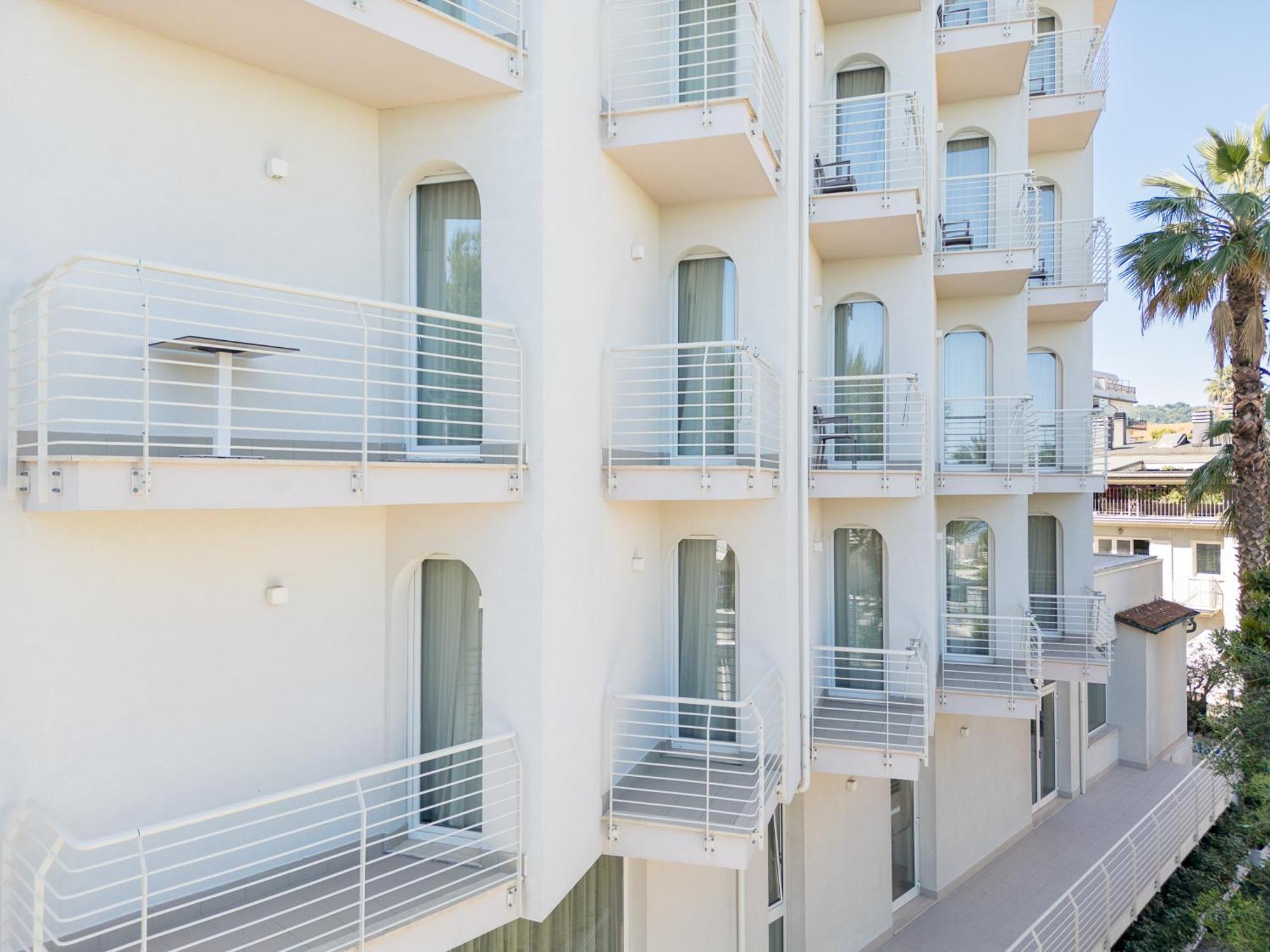 גרוטמארה Hotel Velia מראה חיצוני תמונה